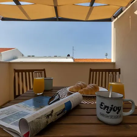 Rafael Apartment
