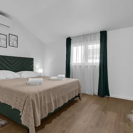 Apartment Rafael